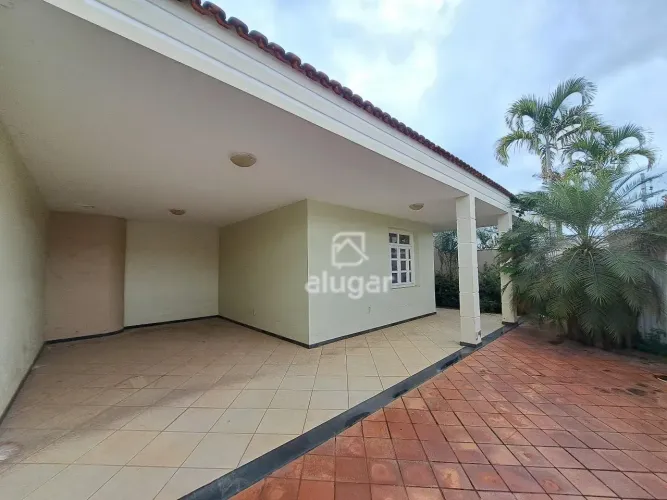 Casa à venda, 3 quartos, 1 suíte, 2 vagas, Jardim São Luiz - Montes Claros/MG - R$ 1.800.0