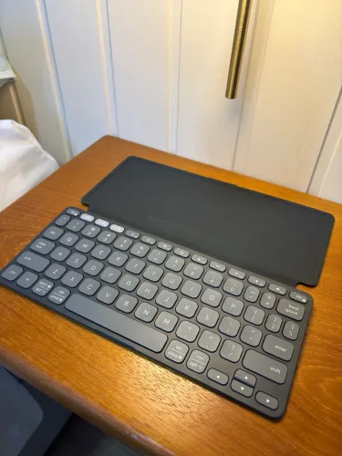 TECLADO LOGITECH KEYS TO GO 2