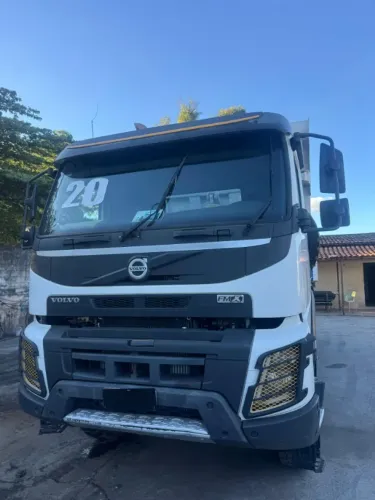 VOLVO FMX 500 8X4 2020 BASCULANTE