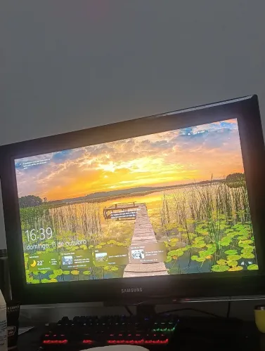 TV Samsung 32 Polegadas LCD - Funcionando Perfeitamente