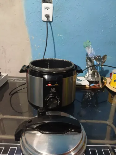 Panela de pressão elétrica 