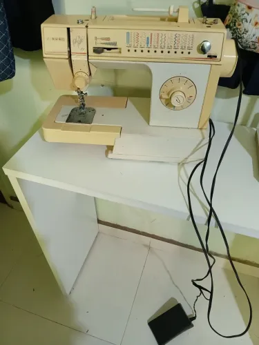 Máquina de costura singer. 21 bordados