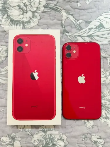 iPhone 11 RED 64GB completo na caixa