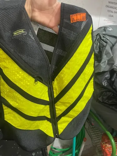 COLETE DE MOTO