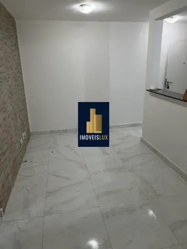 Aluguel de Apartamento de 2 Quartos no Morumbi, São Paulo-SP: 3 Salas, 1 Banheiro, 1 Vaga 