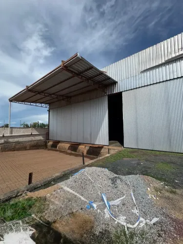 Galpao com doca, Cuiaba MT