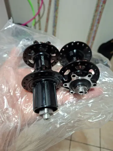 Cubo barato shufeng novo zerado. 36 furos. Cubos top