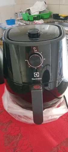 Airfryer Eletrolux usada apenas uma vez 