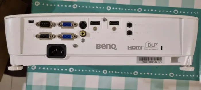 Projetor BenQ MS531 SVGA 3300 ANSI Lumens DLP Zoom 1.2x - Bivolt