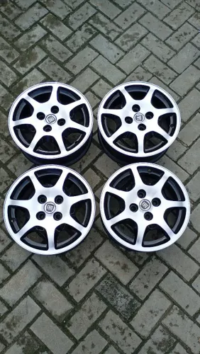 Roda de liga leve aro 14 furo 4x100 