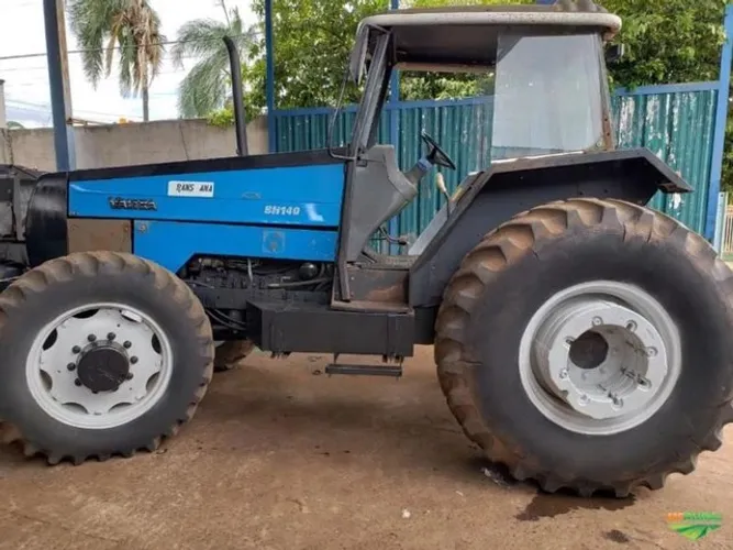 TRATOR VALTRA BH 140 4x4 2002