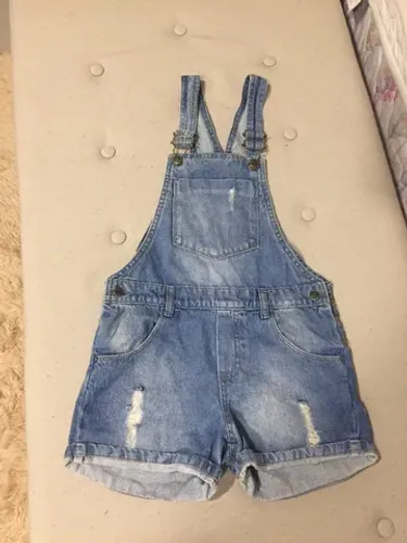 Macacão e Jardineira jeans infantil