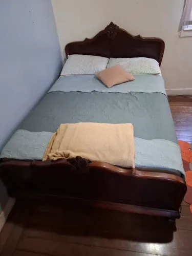 Cama de Casal chimpandele de Madeira Maciça