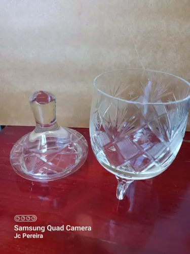 Vendo Bomboniere de Cristal. 
