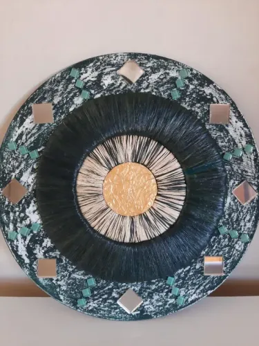Quadro redondo - Mandala artesanal