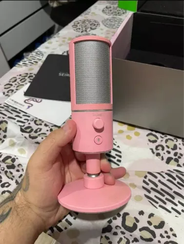 Microfone Gamer Razer Sieren X Quartz Pink 