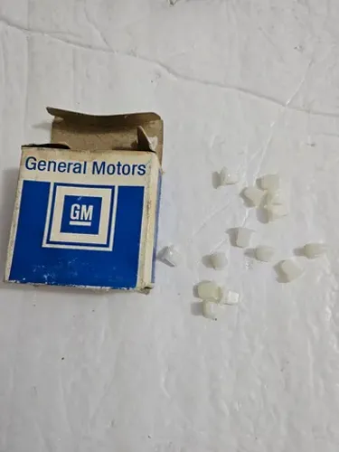 Opala monza chevette D20 buchas emblemas novas originais