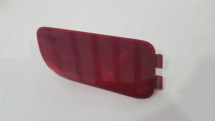 Refletor Parachoque Traseiro Esquerdo Fiat Idea 2011 2016 BG2395