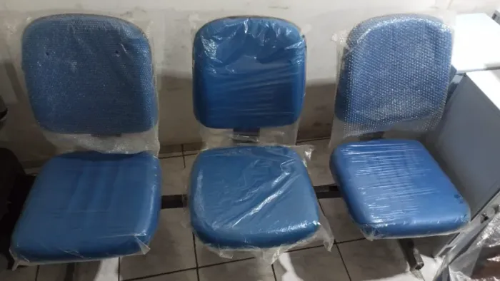 longarina de espera 3 lugares diretor - Promoção