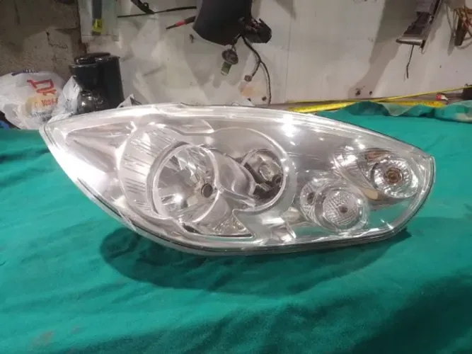 farol renaut master  LE 2014/21  usado original