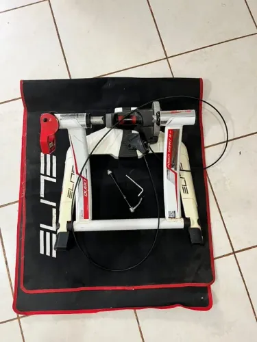 Rolo de Treino Elite com Sensor de potência e cadência