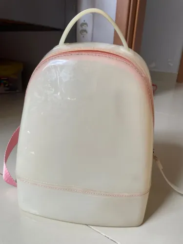 Mochila Transparente com Detalhes em Rosa