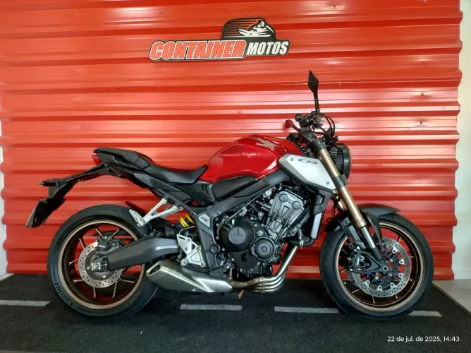 Honda CB650R excelente estado 