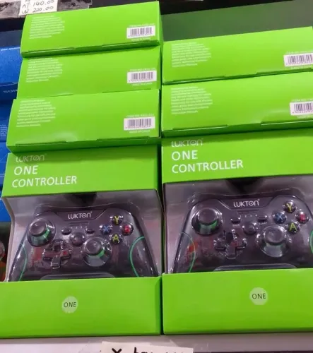 Controle para Xbox One / s com fio - Novo 