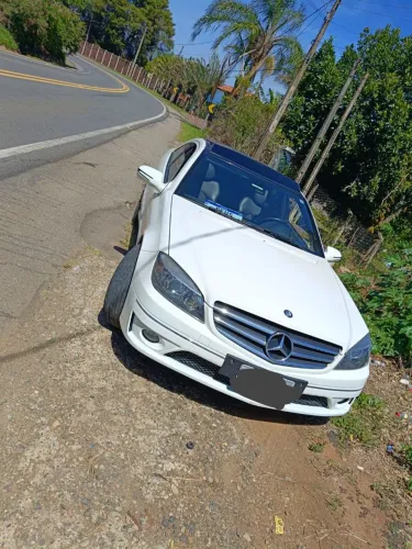 Mercedes-Benz CLC-200 Kompressor 1.8 184cv Aut. 2011
