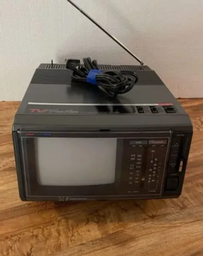 TV Portátil Emerson 6 pol