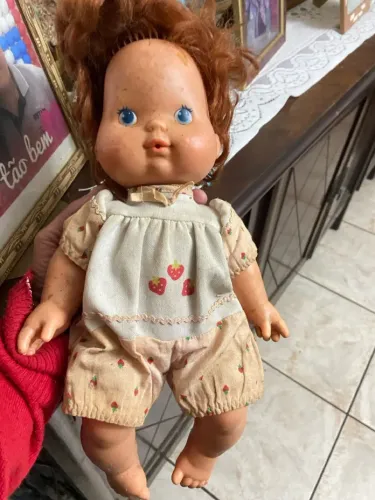 Boneca Antiga anos 80 Colecionável moranguinho 