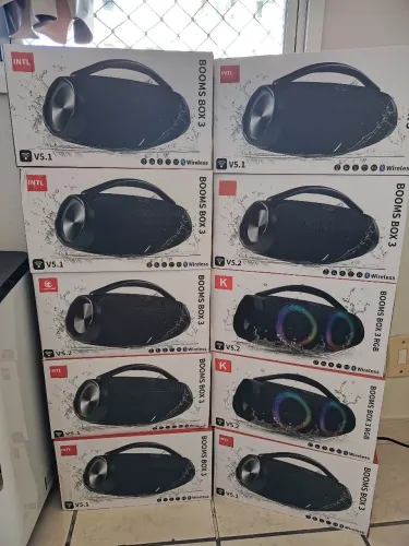 Caixinha bluetooth 35 cm na caixa lacrado.