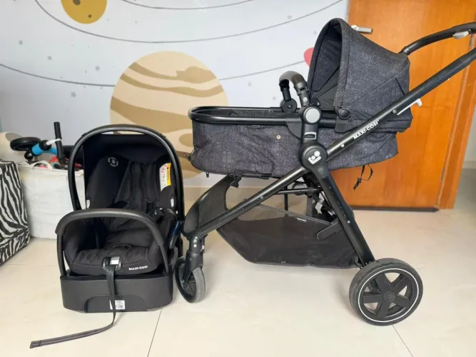 Conjunto Carrinho + Bebê Conforto Maxi-Cosi