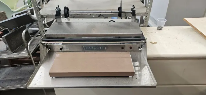 Seladora Hobart para Embalagens