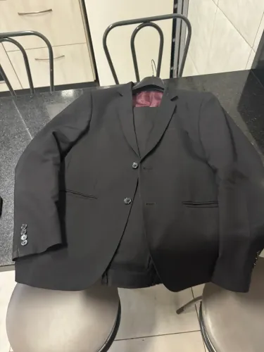 Terno preto completo calça e paletó marca danithais slim 