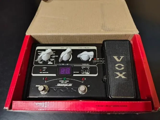 PEDALEIRA DE EFEITOS VOX STOMPLAB 2G GUITARRA
