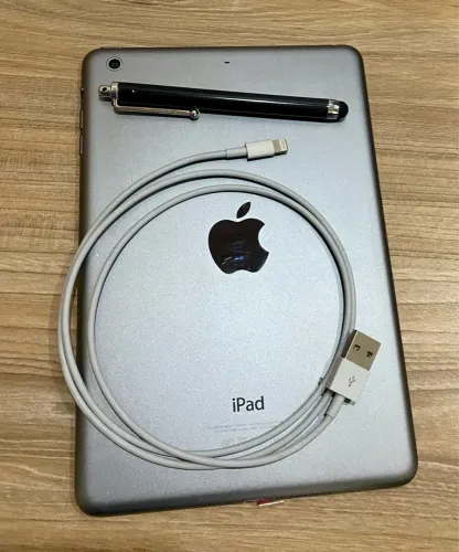  iPad Mini 2 128 GB - Perfeito Estado + Carregador + Caneta Touch!