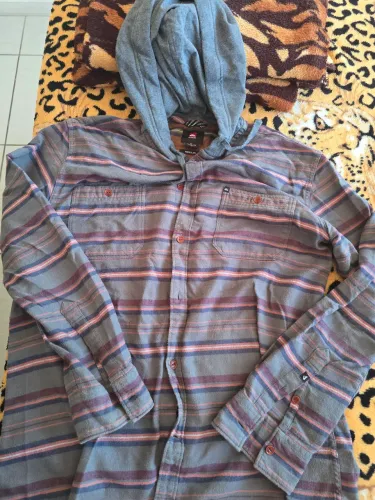 Blusa Quiksilver 