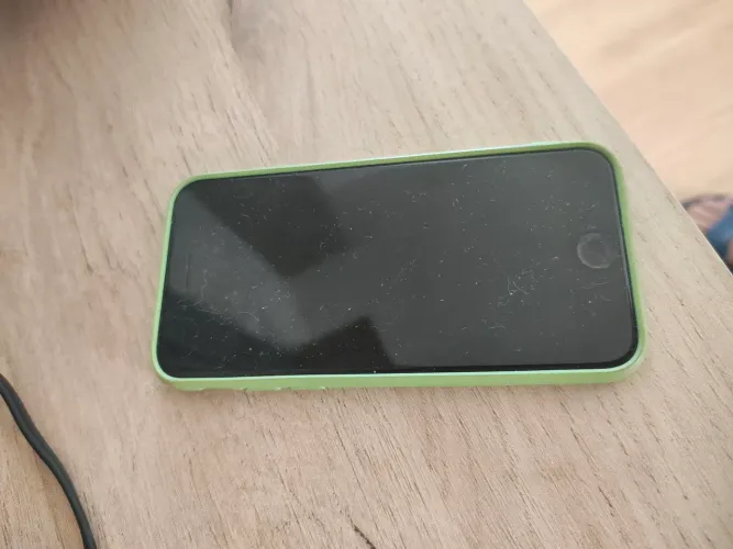 iPhone se 2 geração 