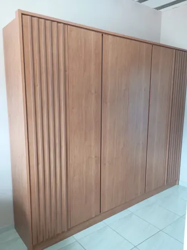 Guarda roupa Barcelona