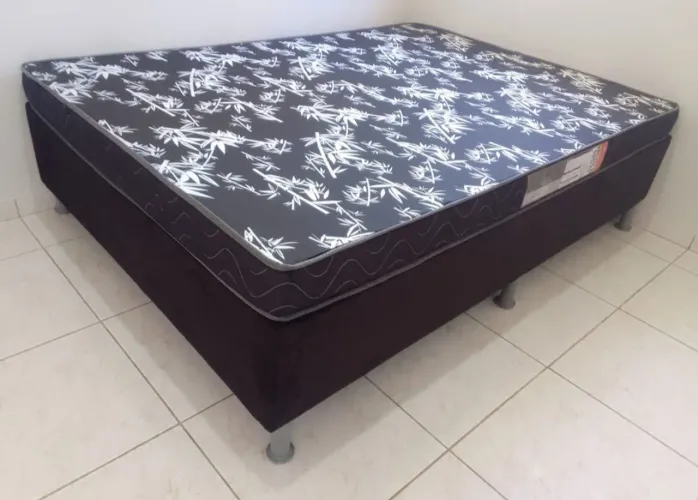 Cama Box Casal com Cama de Solteiro