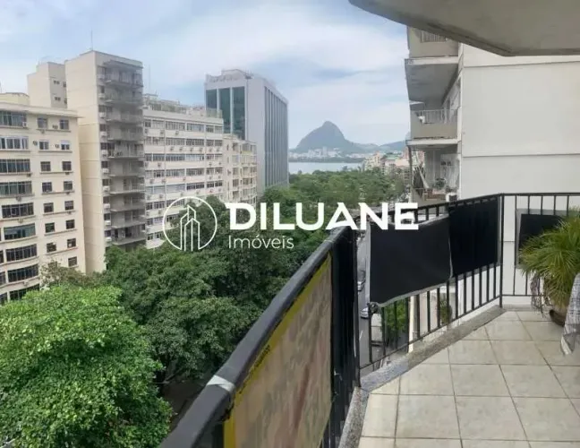 Ótimo apartamento composto de sala com varanda, 2 quartos sendo 1 suíte