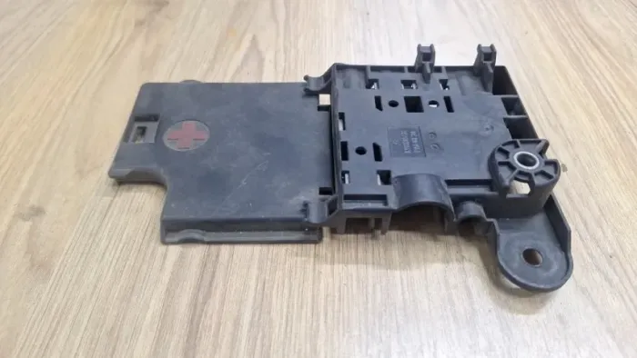Caixa Fusível Rele Positivo Bateria A4