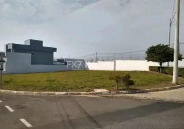 Terreno de 720m² em condomínio de alto padrão em Hortolândia-SP, no Jardim Green Park Resi