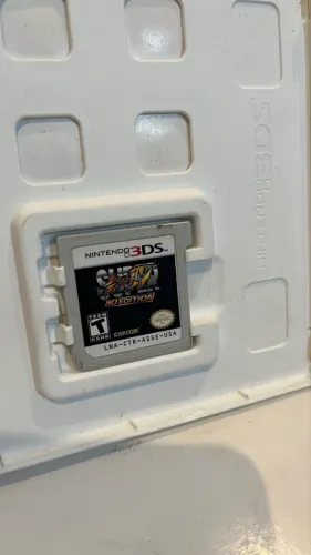 Super Street Fighter IV 3ds na caixa