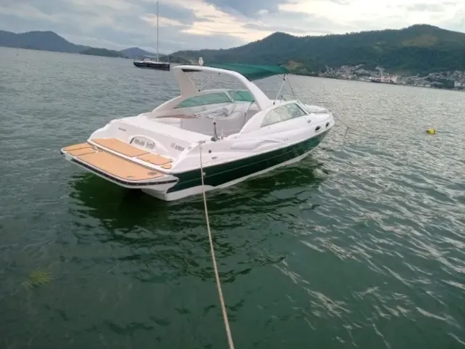 Lancha Caprice 270 motor diesel volvo penta
