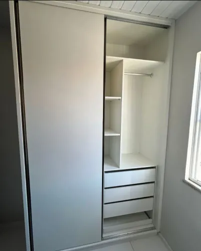 Guarda roupa ou closet planejado sob medida