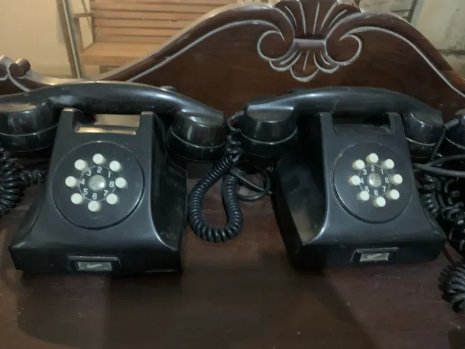 Telefone antigo