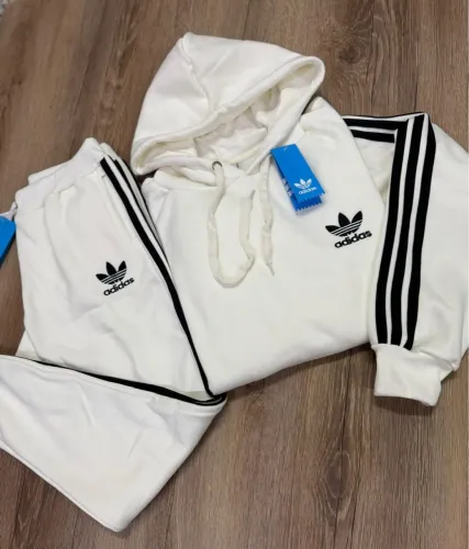 Conjunto Adidas moletom 