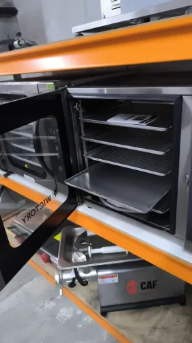 Forno Convector 5 Esteiras, Digital com vapor Wictory (IRIS)